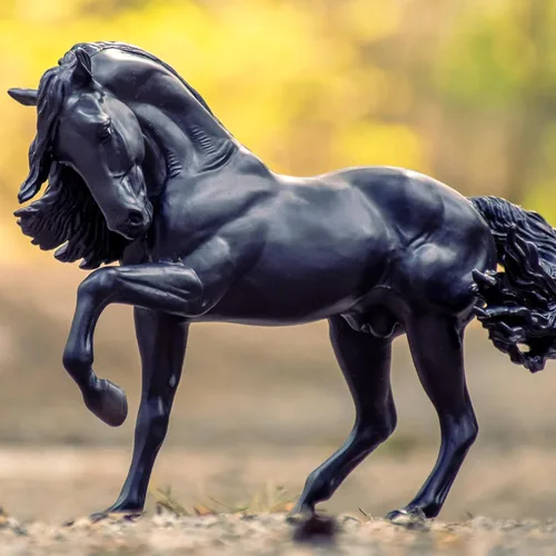 Miniatura 5 de Breyer Serie tradicional de caballos Sjoerd Modelo de juguete de caballo 12.25 x 8 pulgadas Escala 1:9 Modelo #1859