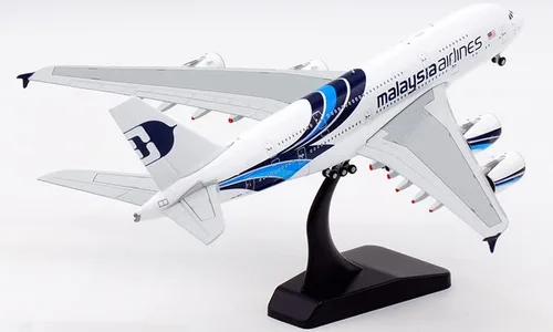 Miniatura 9 de JC Wings Malaysia Airlines para Airbus A380 9M-MNE 1/400 DIECAST modelo preconstruido