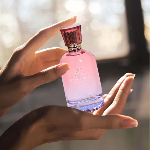 Miniatura 9 de Bloom Explosion Eau de Parfum para mujer, 3.4 fl oz, fragancia en aerosol con té, bergamota, osmanthus, jazmín, rosa y vainilla