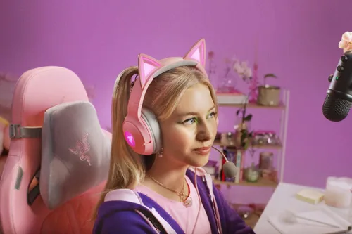 Miniatura 5 de Auriculares Razer Kraken Kitty V2 USB con cable RGB: Orejas Kitty Chroma - Iluminación reactiva para transmisión - Micrófono cardioide HyperClear