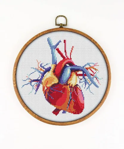 Heart 3D K109 Kit de punto de cruz con conteo #2. Hilos, agujas, tela, cortaúñas, enhebrador de agujas y patrón impreso en el interior. Kit de