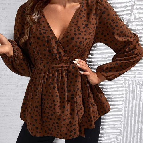 Miniatura 6 de OYOANGLE Blusa de maternidad para mujer, elegante, con lunares, manga larga, cuello en V, con cinturón, ropa de embarazo