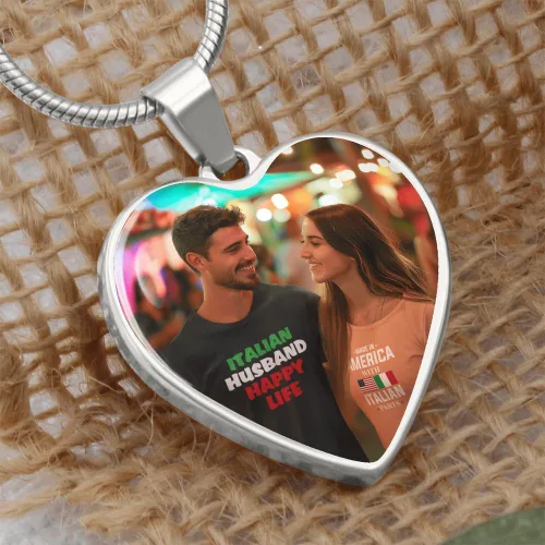 Miniatura 6 de Collar de corazón de plata con foto personalizada pon tu imagen favorita en esta joyería con tu mensaje personalizado grabado como un regalo