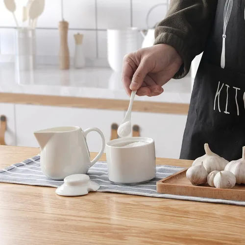 Miniatura 3 de ONTUBE Crema de cerámica, jarra de crema de leche de café de porcelana con asa para el hogar y la cocina, 10 onzas (blanco)