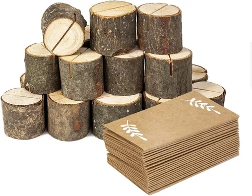 Jofefe 20 soportes de madera para tarjetas de lugar y 24 tarjetas de mesa de papel de estraza, soportes rústicos para números de mesa, etiquetas de