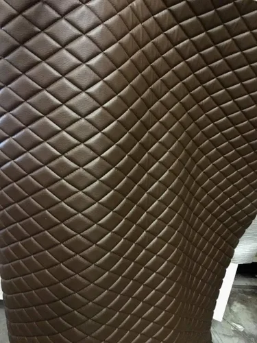 luvfabrics Espuma de vinilo de piel sintética acolchada con diamante - Automotriz, Headliner, tapicería de muebles, proyectos de bricolaje, Chocolate