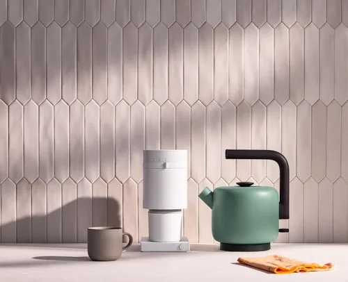 Miniatura 7 de Fellow Hervidor eléctrico Clyde – Capacidad de 1.5 litros – Diseño moderno de estufa giratoria, todo uso, acero inoxidable – Agua tibia para ramen