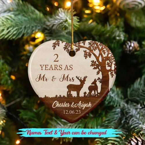 Miniatura 2 de Adorno de cerámica de 2 años de Navidad 2025, adorno de cerámica personalizado para parejas, regalo para parejas, aniversario, boda, señor Sra.