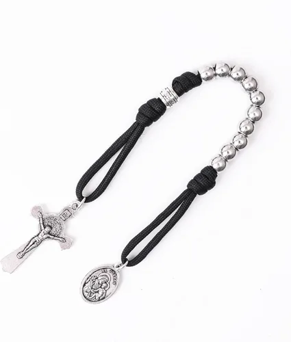 Miniatura 6 de Pulsera de oración de paracord militar fuerte de una década de Nazareth Store, cuentas plateadas, medalla de San José y cruz de San Benito
