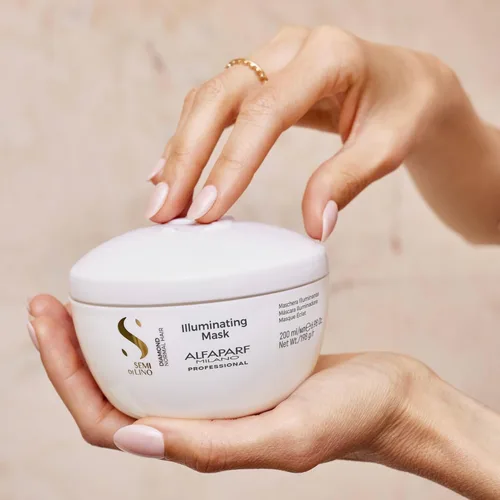 Miniatura 4 de Alfaparf Milano Semi Di Lino Diamond Illuminating Hair Mask - Acondicionador profundo seguro para el color para cabello teñido – Añade brillo