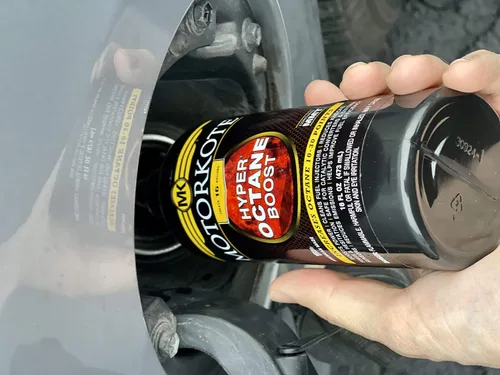 Miniatura 7 de MotorKote Tratamiento de combustible Hyper Octane Boost 16oz, paquete de 6