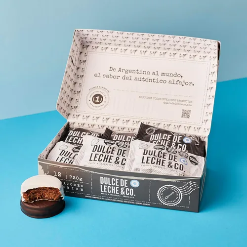 Miniatura 5 de Dulce de Leche & CO. Alfajores Premium DDL&CO Box X 12 unidades (Mezclado) 6 Chocolate Negro y 6 Blanco - Hecho en Argentina (2)