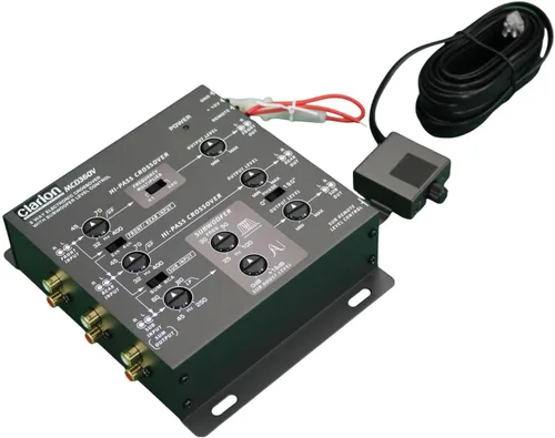 Miniatura 10 de Clarion MCD360V Entradas RCA de 3 vías y 6 canales Crossover electrónico con control remoto de nivel de subwoofer Salida de nivel ajustable