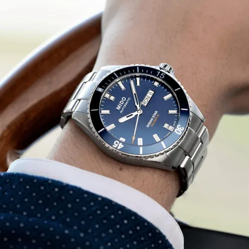 Miniatura 13 de MIDO Ocean Star 200 - Swiss Automatic Watch for Men - 42.5mm Stainless Steel Case - Day/Date Calendar - Rotating Bezel - 200m Water Resistance