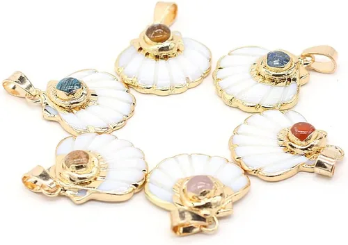 Miniatura 10 de LHJ Forma de vieira Natural Madre de Perla Shell Pendnats Energy Crystal Stone Setting para hacer joyas 5 piezas