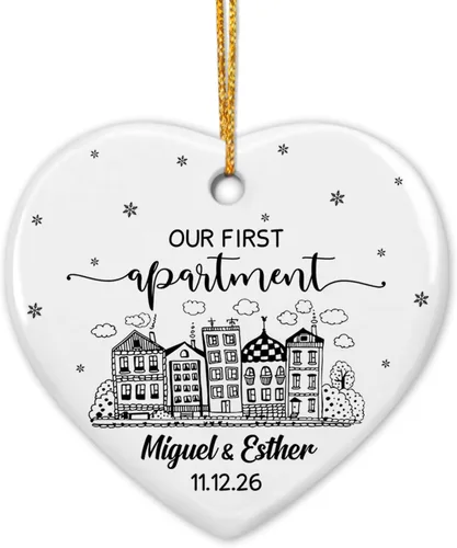 Miniatura 20 de Adorno de cerámica personalizado para la primera Navidad, nombres personalizados para parejas, regalo de primer adorno de Navidad para recién