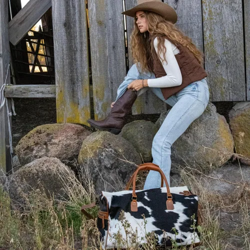 Miniatura 11 de Ranch Junkie Highlands Large Genuine Cowhide Weekender Cowhide Duffel