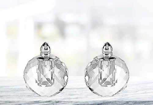 (D) Juego de saleros y pimenteros hechos a mano (2.75 pulgadas redondas (plateada)) 2.75" Redondo (Plata)