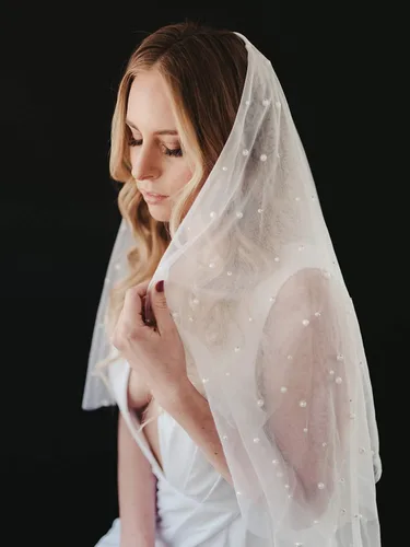 Miniatura 2 de SWEETV Velo de novia de 1 nivel de perla con borde de corte de peine largo capilla