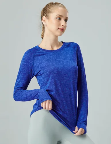 Miniatura 4 de Paquete de 4 camisetas de manga larga para mujer con agujeros para el pulgar, camisas de entrenamiento atlético, camisetas de cuello redondo