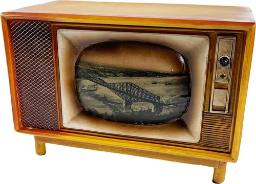 Miniatura 9 de Urbalabs - Alcancía de dinero vintage, TV, cámara, robot, estilo retro, alcancía para niños y adultos, banco grande de monedas, escritorio