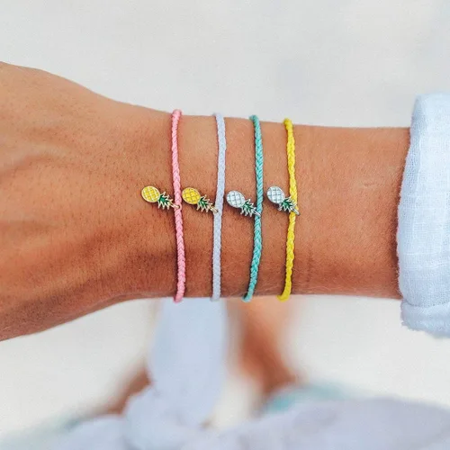Miniatura 4 de Pura Vida Pulsera con dije de esmalte de piña plateada o dorada, correa ajustable, 100% impermeable