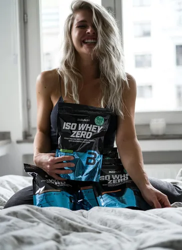 Miniatura 3 de Iso Whey Zero - 5.0 lbs - Chocolate - Biotech por BiotechUSA