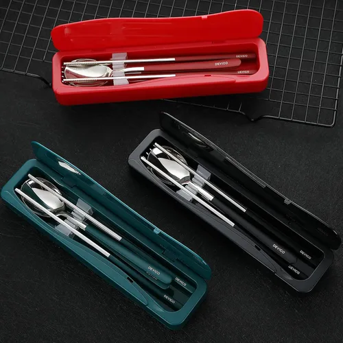 Miniatura 7 de DEVICO Utensilios de viaje, juego de cubiertos de acero inoxidable 18/8, 4 piezas, juego portátil y reutilizable para camping, incluye tenedor, Rojo