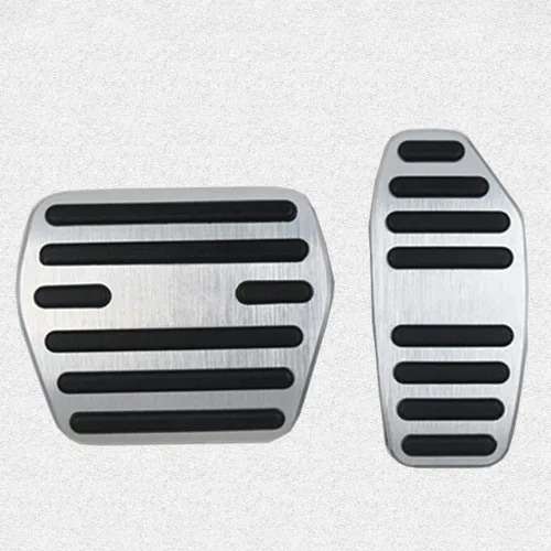 Miniatura 12 de Cubiertas de pedal de acelerador de gas de aleación de aluminio, accesorios interiores antideslizantes sin perforación, pedal de freno Pastillas