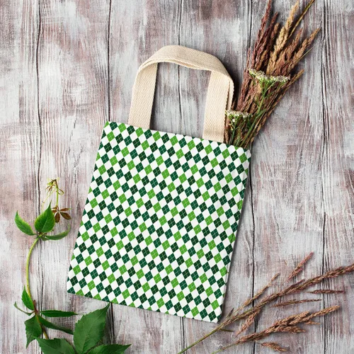 Miniatura 7 de Whaline Paquete de 12 piezas de tela de algodón para el Día de San Patricio de 10 x 10 pulgadas, tela estampada con trébol verde cuadrado, trébol