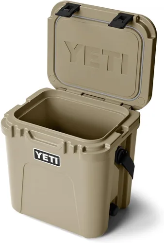 Miniatura 3 de YETI Roadie 24 2.0 - Enfriador duro con correa de hombro DoubleDuty y tapón de drenaje Canela