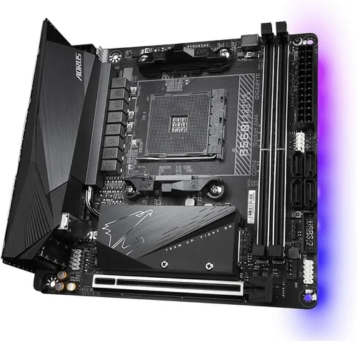 Miniatura 3 de GIGABYTE B550I AORUS PRO AX Placa madre para juegos: AM4 AMD/B550/Mini-ATX/Dual M.2/SATA 6Gb/s/USB 3.2 Gen1/WiFi 6/2.5 GbE LAN/PCIe4.0/Realtek