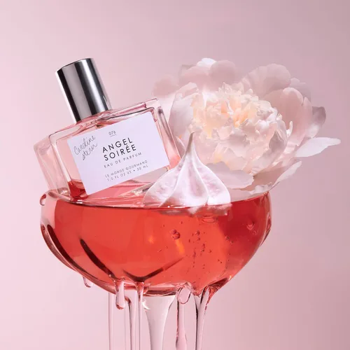 Miniatura 5 de Le Monde Gourmand Angel Soirée Eau de Parfum - 1 fl oz (30 ml) - Notas de perfume de lichia, malvavisco rosa, leche de rosa