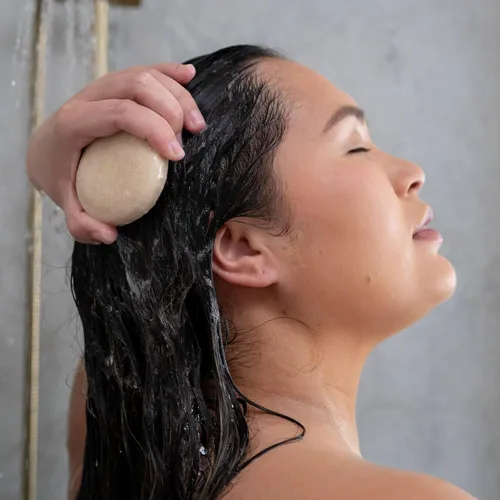 Miniatura 8 de ANIHANA Barra de Champú para Cabello Normal Regular Limpio Purificante Aspecto Natural Saludable y Brillo Sin Parabenos Miel de Manuka y Almendra