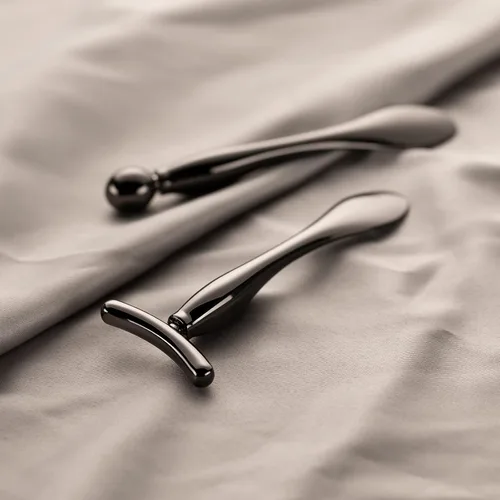 Miniatura 2 de LISAPACK Varita aplicadora de crema de ojos de metal, herramienta masajeadora para masaje facial, reduce la hinchazón (champán)