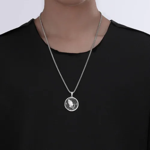 Miniatura 4 de Yaumatea Collar de oración de serenidad con manos en oración, colgante de moneda para hombres y mujeres, señores, oración, versículo bíblico