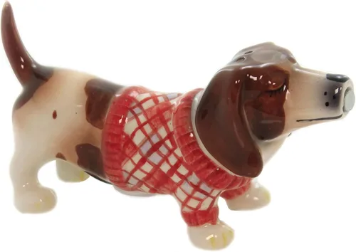 Miniatura 2 de Pacific Giftware Kissing Basset Hounds in Sweater Nothing but a Hound Dog - Juego de salero y pimentero magnético