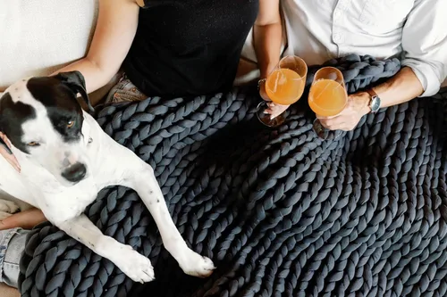 Miniatura 8 de Nuzzie Manta de Punto Grueso - Transpirable, Refrescante, Manta de Punto Hecha a Mano para Dormir - Lavable a Máquina, Diseño Decorativo Elegante