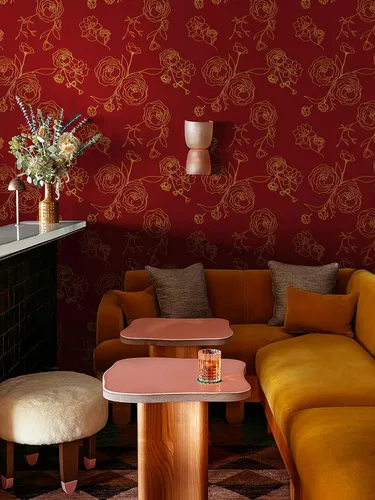 Miniatura 6 de Safiyya Papel tapiz de despegar y pegar de 393" x 17.3", papel de contacto rojo y dorado, papel tapiz floral autoadhesivo removible para cobertura