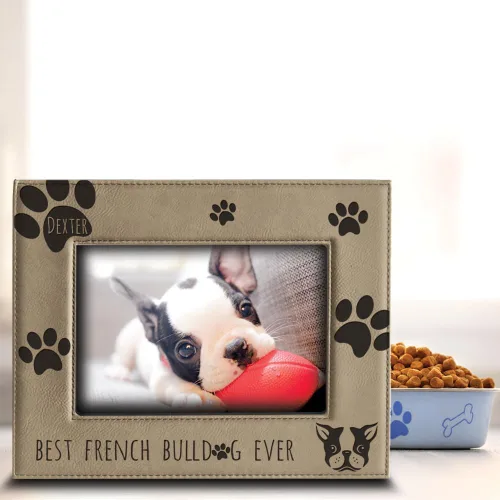 Miniatura 2 de BELLA BUSTA - Perzsonalize - Marco de fotos de piel grabada con texto en inglés «Best Bulldog Francés» (4 x 6 horizontal)
