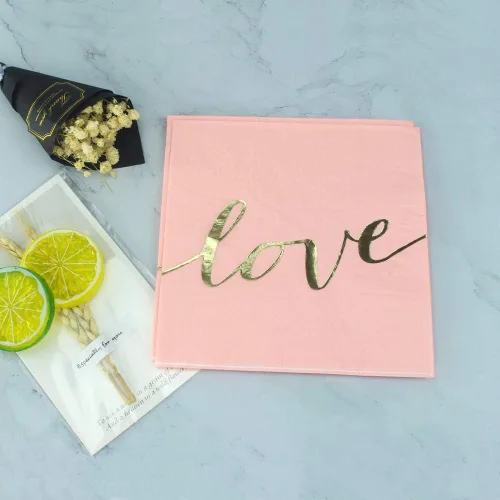 Miniatura 4 de Servilletas de papel rosas estampadas con letras de amor doradas brillantes, plegadas de 6.5 x 6.5 pulgadas, desplegadas de 13 x 13 pulgadas