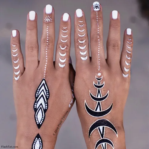 Miniatura 6 de Flash Tattoos Lunar Love - Tatuajes temporales metálicos auténticos, paquete de 4 hojas (negro/dorado/plateado/blanco) – Incluye más de 38 tatuajes