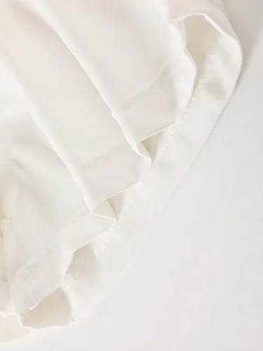Miniatura 4 de OYOANGLE Pantalones cortos de mezclilla con dobladillo enrollable, cintura elástica, botones delanteros, pierna ancha