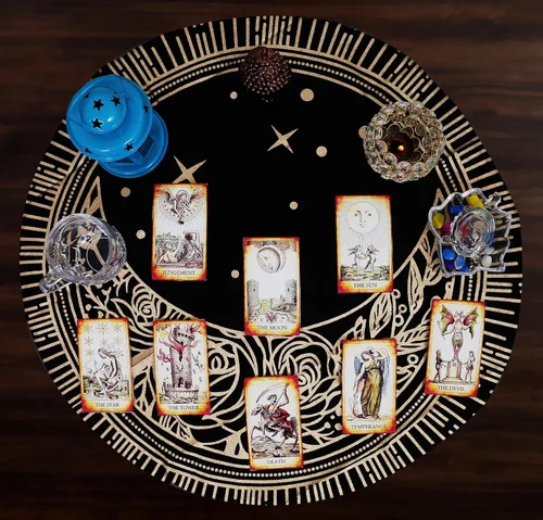 Miniatura 3 de Indian Consigners Tela de altar Sol Luna Estrella Brujería Alter Tarot Spread Top Cloth Wiccan Square Spiritual Sacred (Golden Sun Moon Star)