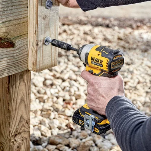 Miniatura 4 de DEWALT ATOMIC 20V MAX* Destornillador de impacto, inalámbrico, kit compacto, 2 baterías, 1/4 pulgadas (DCF809C2)