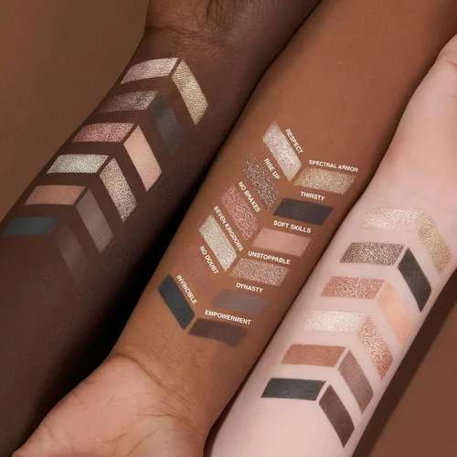 Miniatura 23 de SELESTIA BEAUTY Paleta de sombra de ojos de maquillaje Mother of Lights - 12 tonos mezclables con acabados mate y brillante - Paleta de sombras