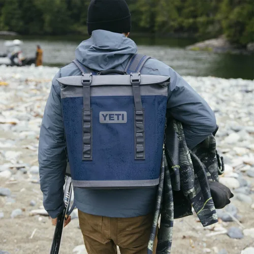 Miniatura 3 de YETI Hopper M Series Mochila enfriadoras de lados suaves con acceso MagShield Azul marino