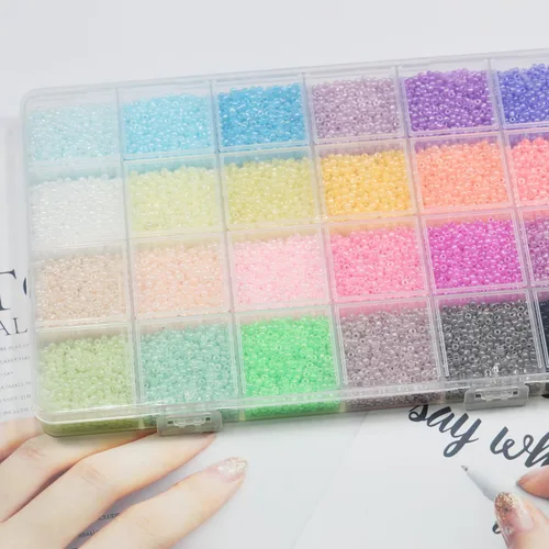 Miniatura 4 de Tamaño 12/0 - Cuentas de cristal para manualidades de 0.079 pulgadas (0.079 in), juego surtido con caja organizadora para hacer joyas
