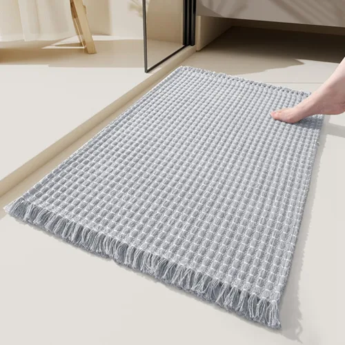 Miniatura 7 de Alfombra de baño de microfibra suave, lavable, tapete de baño pequeño con borlas puras, tapete de baño trenzado copetudo para entrada, tapete