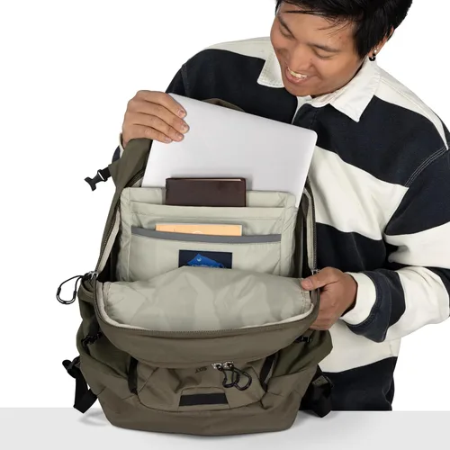 Miniatura 9 de Mochila para laptop Osprey Axis – Elegante mochila diaria con funda para laptop, bolsillos para botella de agua y correas de compresión